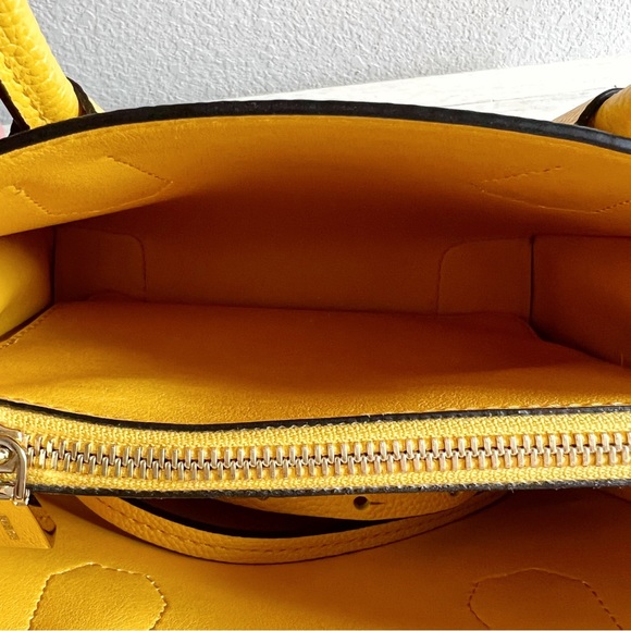 MICHAEL KORS Mercer Tote In Sunflower - Picture 9 of 14